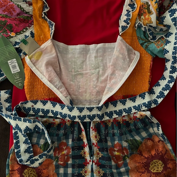 Authentic NWT - Picture 13 of 16